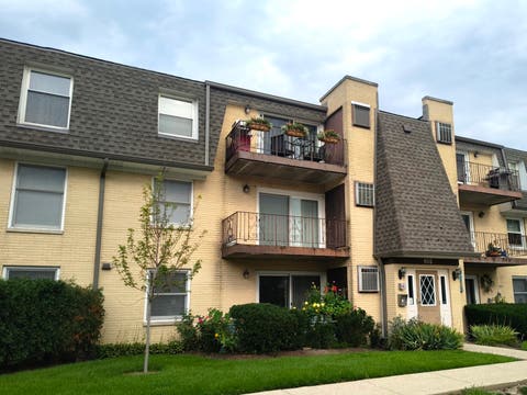Photo of Mount Prospect, IL 60056 (MLS # 12736635)