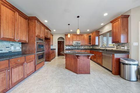 Tiny photo for 1990 Edgeview Drive, New Lenox, IL 60451 (MLS # 12496659)