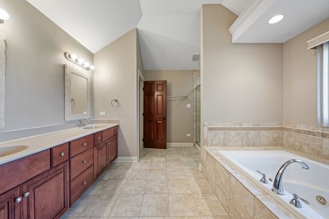 Tiny photo for 1990 Edgeview Drive, New Lenox, IL 60451 (MLS # 12496659)