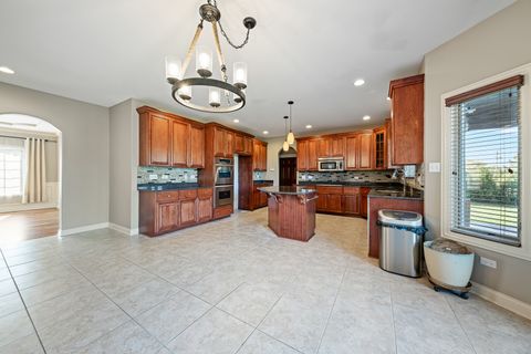 Tiny photo for 1990 Edgeview Drive, New Lenox, IL 60451 (MLS # 12496659)