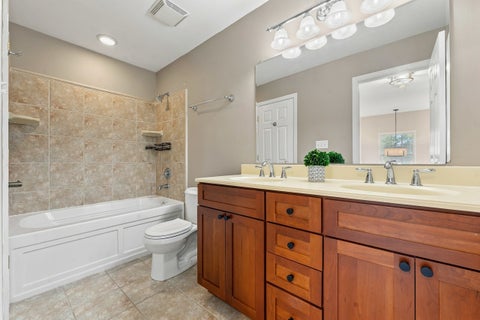 Tiny photo for 1219 Oak Ridge Drive, Streamwood, IL 60107 (MLS # 12758340)