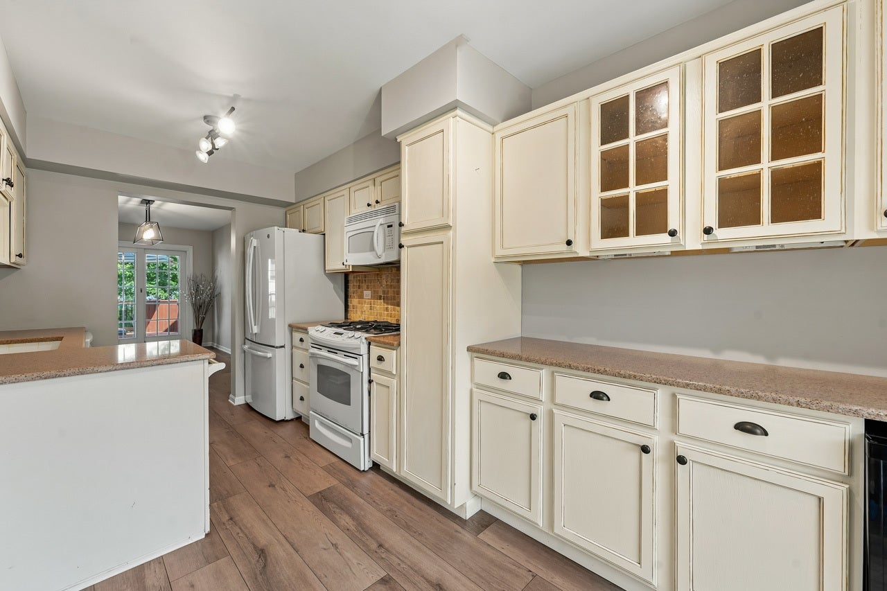 1219 Oak Ridge Drive