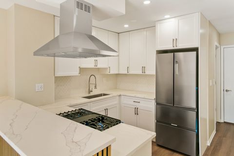 Tiny photo for 27W031 Cooley Avenue, Winfield, IL 60190 (MLS # 12500989)