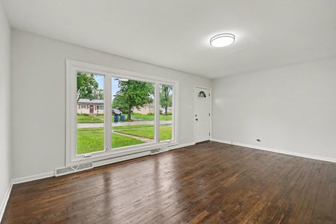 Tiny photo for 701 W Vermont Street, Villa Park, IL 60181 (MLS # 12721179)