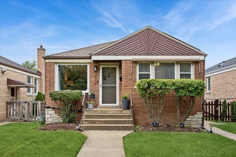 Photo of 8936 W Forestview Avenue, North Riverside, IL 60546 (MLS # 12711182)
