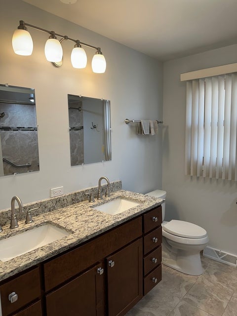 Tiny photo for 8532 S 78th Avenue, Bridgeview, IL 60455 (MLS # 12797723)