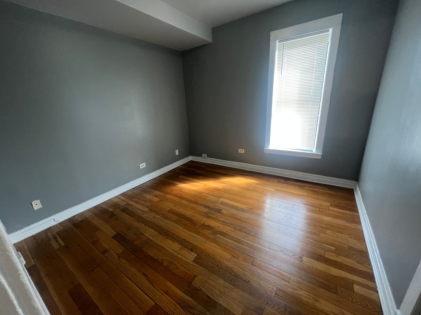 734 E 95th Street 3E