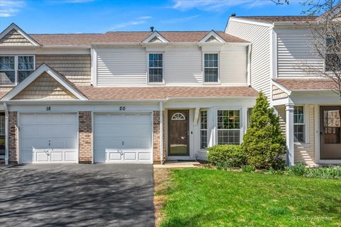 Photo of 20 N Oltendorf Road, Streamwood, IL 60107 (MLS # 12645304)