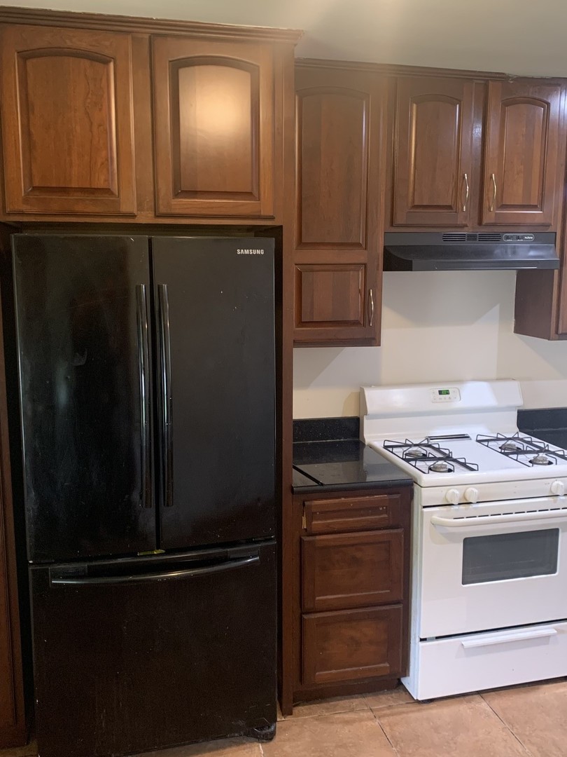 14310 S Tracy Avenue