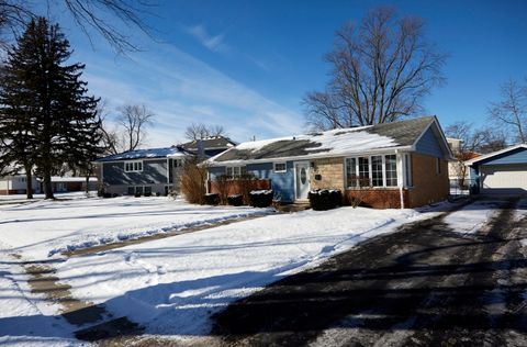 Tiny photo for 3N264 N Howard Avenue, Elmhurst, IL 60126 (MLS # 12554478)