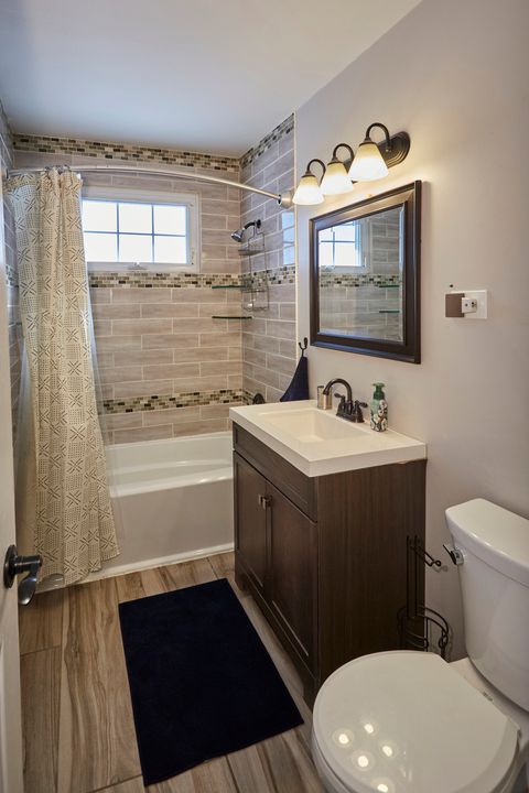 Tiny photo for 3N264 N Howard Avenue, Elmhurst, IL 60126 (MLS # 12554478)