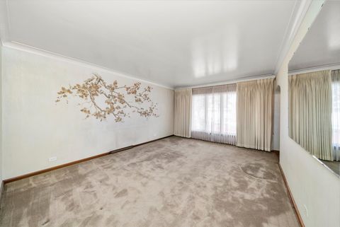 Tiny photo for 3839 W 68th Place, Chicago, IL 60629 (MLS # 12500696)