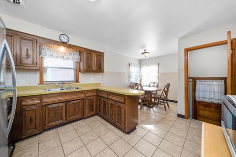 Tiny photo for 3839 W 68th Place, Chicago, IL 60629 (MLS # 12500696)