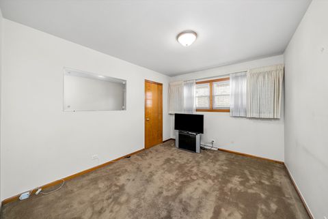 Tiny photo for 3839 W 68th Place, Chicago, IL 60629 (MLS # 12500696)