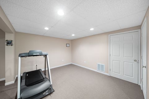 Tiny photo for 9046 Mansfield Drive, Tinley Park, IL 60487 (MLS # 12725697)