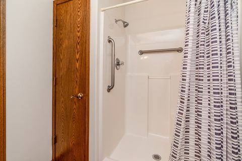 Tiny photo for 3206 Cherokee Drive, Marion, IL 62959 (MLS # 12642819)
