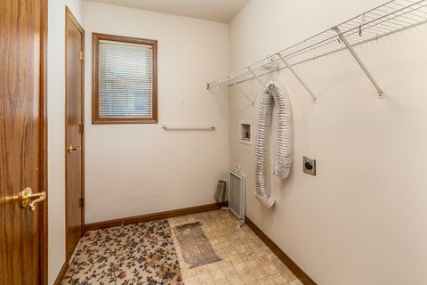 Tiny photo for 3206 Cherokee Drive, Marion, IL 62959 (MLS # 12642819)