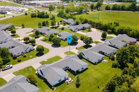 Tiny photo for 3206 Cherokee Drive, Marion, IL 62959 (MLS # 12642819)