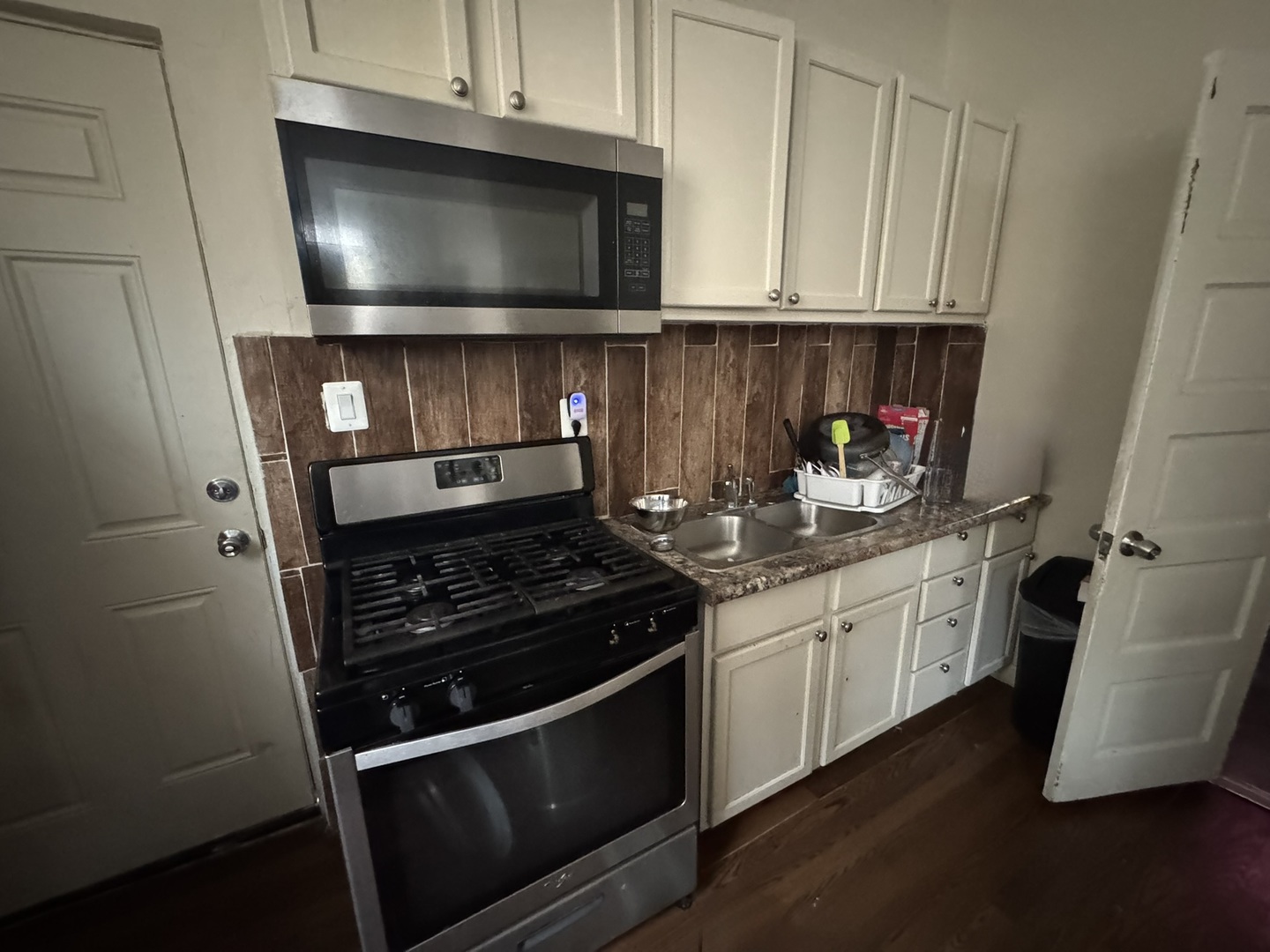 2127 S FAIRFIELD Avenue