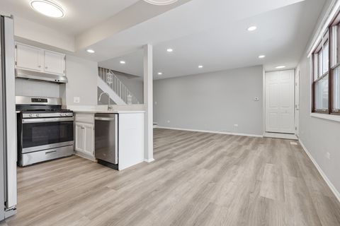 Tiny photo for 262 Inverrary Lane, Deerfield, IL 60015 (MLS # 12526874)