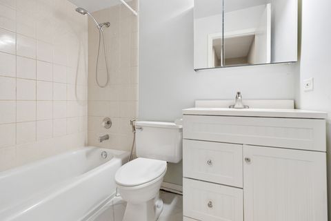 Tiny photo for 262 Inverrary Lane, Deerfield, IL 60015 (MLS # 12526874)