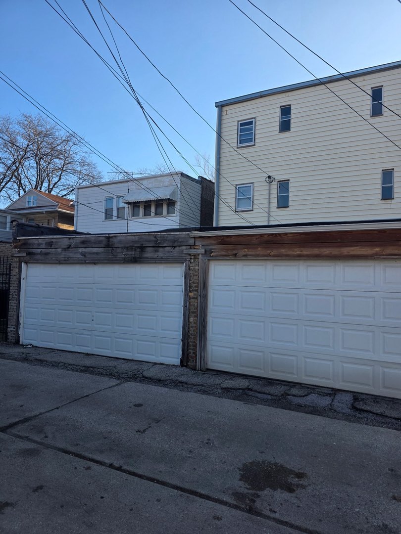 8212 S Vernon Avenue, Chicago, IL, 60619 2 8212 S Vernon Avenue