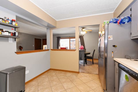 Tiny photo for 15712 Revere Court #D, Oak Forest, IL 60452 (MLS # 12629364)