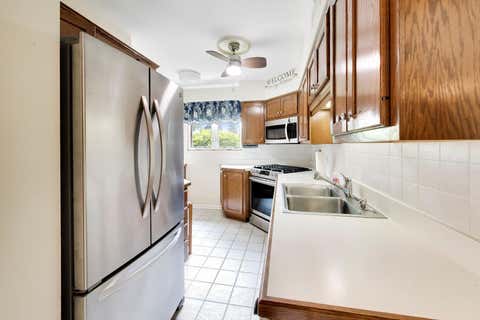 Tiny photo for 1601 Mayfair Avenue, Westchester, IL 60154 (MLS # 12709134)