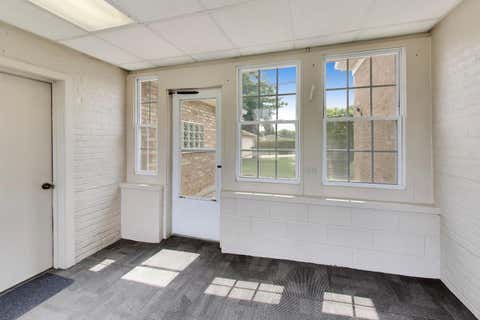 Tiny photo for 1601 Mayfair Avenue, Westchester, IL 60154 (MLS # 12709134)