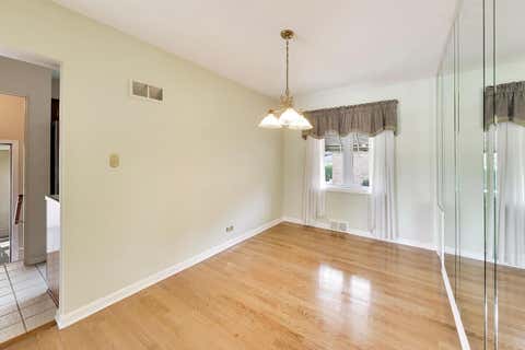 Tiny photo for 1601 Mayfair Avenue, Westchester, IL 60154 (MLS # 12709134)