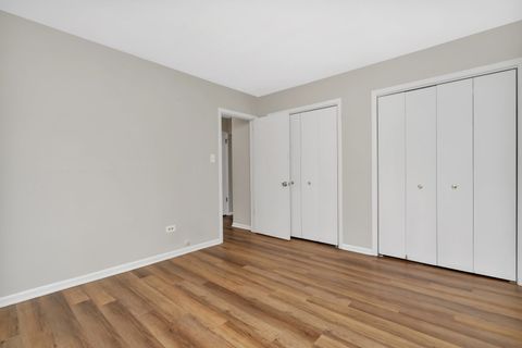 Tiny photo for 42 S Waiola Avenue #02, La Grange, IL 60525 (MLS # 12565535)