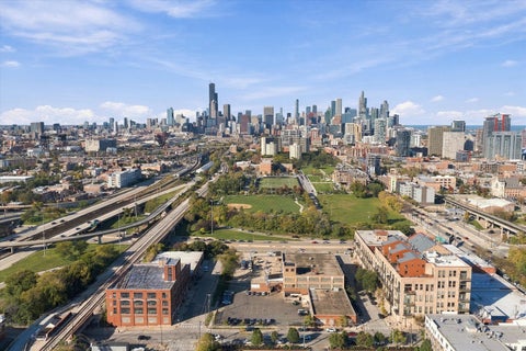Tiny photo for 2545 S DEARBORN Street #405, Chicago, IL 60616 (MLS # 12792556)