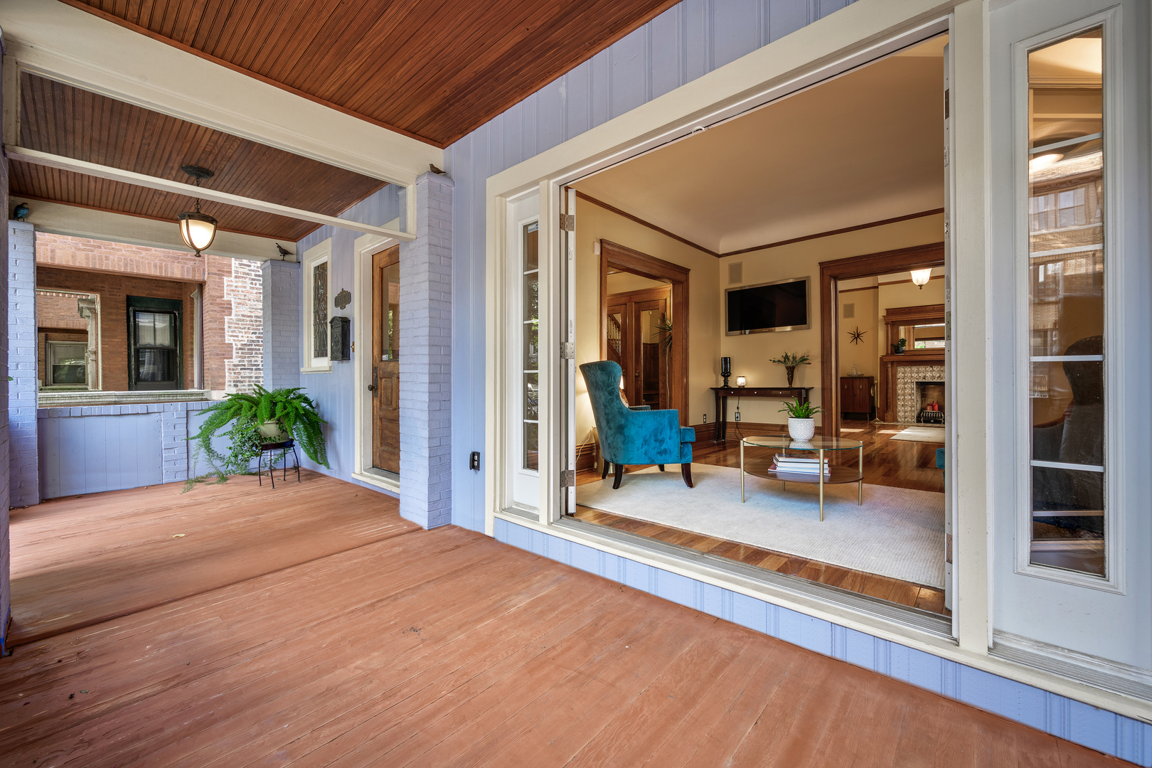 6316 N Magnolia Avenue