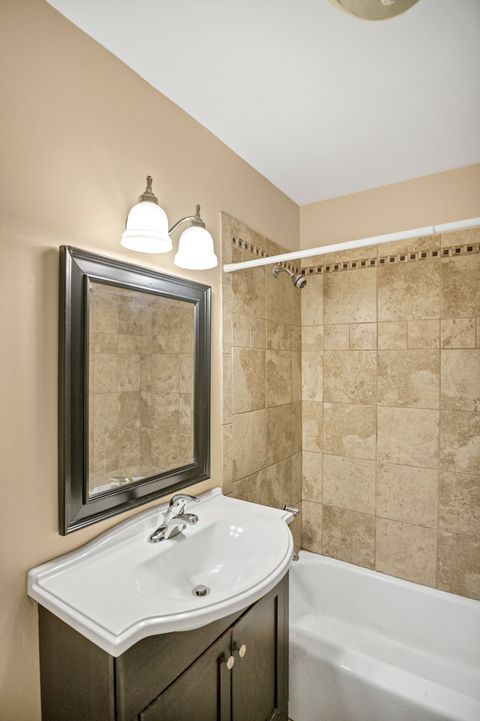Tiny photo for 2604 N Windsor Drive #206, Arlington Heights, IL 60004 (MLS # 12498011)