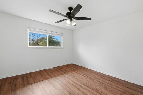 Tiny photo for 3624 Eastway Drive, Island Lake, IL 60042 (MLS # 12652347)