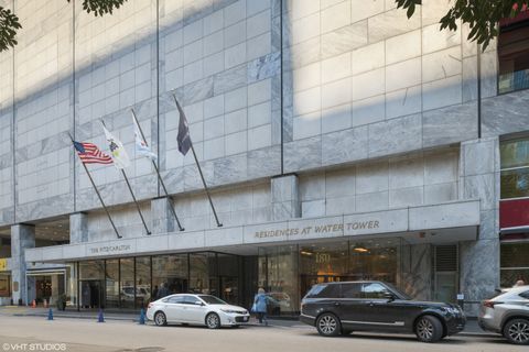 180 E Pearson Street 4901 Chicago IL 60611