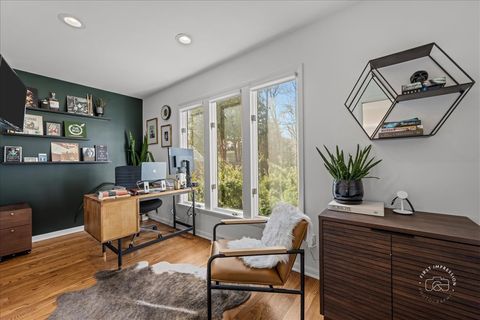 Tiny photo for 804 Dow Avenue, Geneva, IL 60134 (MLS # 12582438)