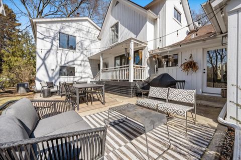 Tiny photo for 804 Dow Avenue, Geneva, IL 60134 (MLS # 12582438)