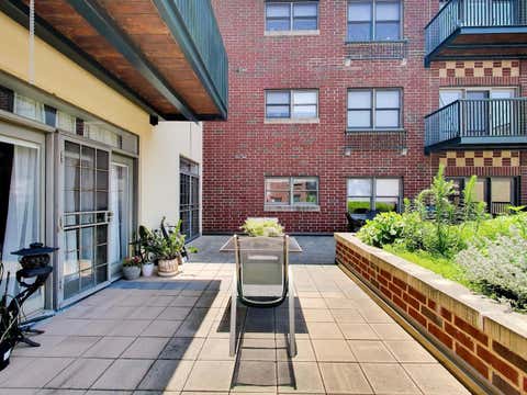 Tiny photo for 1107 Greenleaf Avenue #2I, Wilmette, IL 60091 (MLS # 12705082)