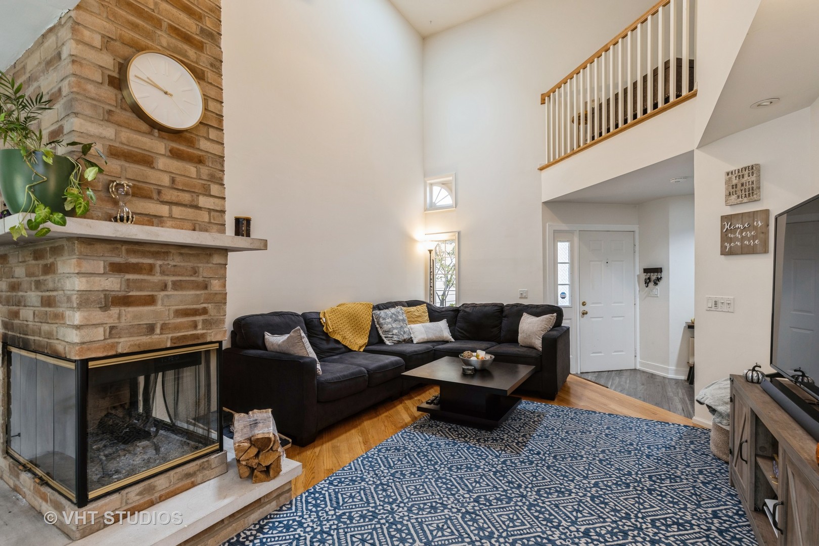 6634 W WOOD RIVER Drive
