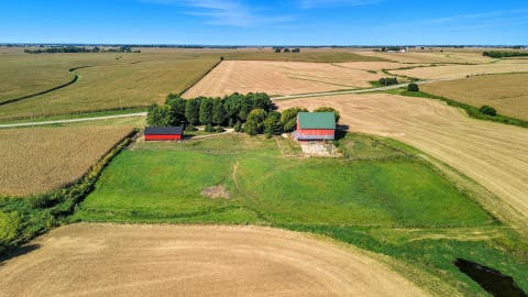 Tiny photo for 22524 Luther Road, Sterling, IL 61081 (MLS # 12664190)