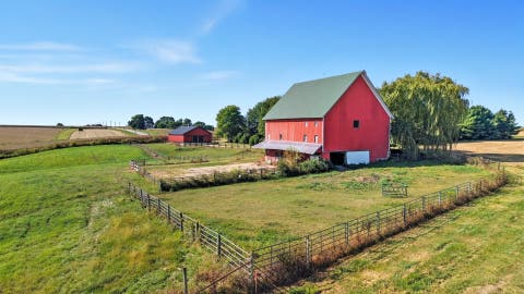 Tiny photo for 22524 Luther Road, Sterling, IL 61081 (MLS # 12664190)