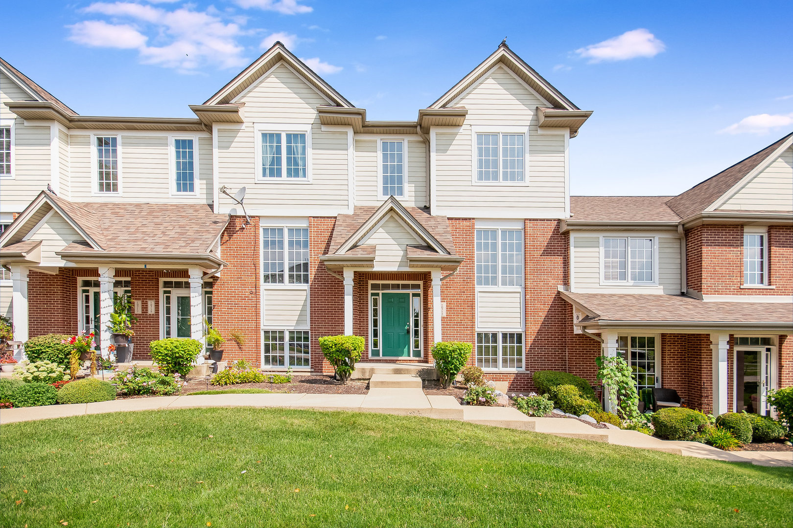 View Orland Park, IL 60462 townhome