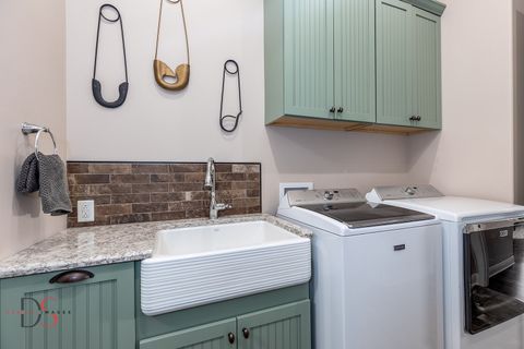 Tiny photo for 1403 Shaws Lane, Ottawa, IL 60350 (MLS # 12472580)