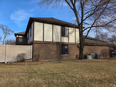 Tiny photo for 6790 180th Street #2, Tinley Park, IL 60477 (MLS # 12581908)