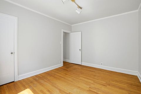 Tiny photo for 6761 N Artesian Avenue #2H, Chicago, IL 60645 (MLS # 12620447)