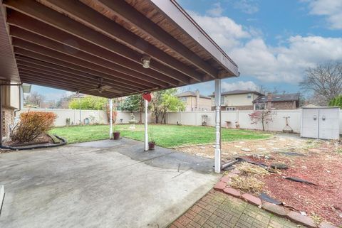 Tiny photo for 7120 S 86th Avenue, Justice, IL 60458 (MLS # 12518916)