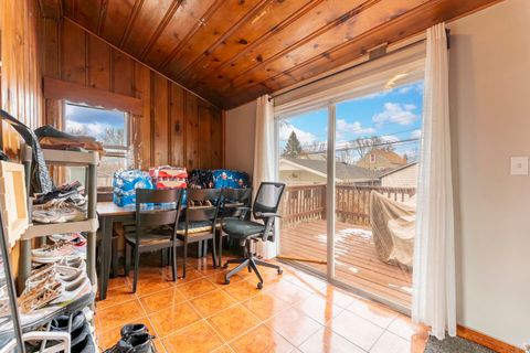 Tiny photo for 2513 N New England Avenue, Chicago, IL 60707 (MLS # 12572516)