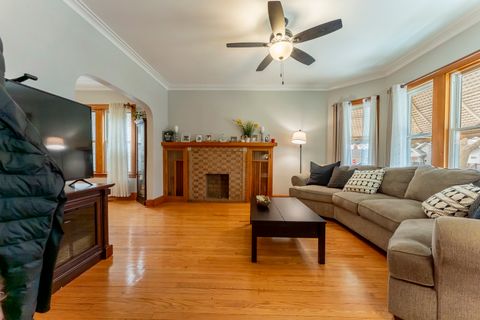 Tiny photo for 2513 N New England Avenue, Chicago, IL 60707 (MLS # 12572516)
