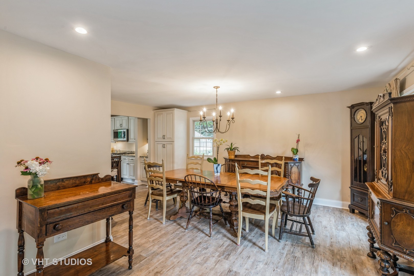 5633 Barnwood Drive